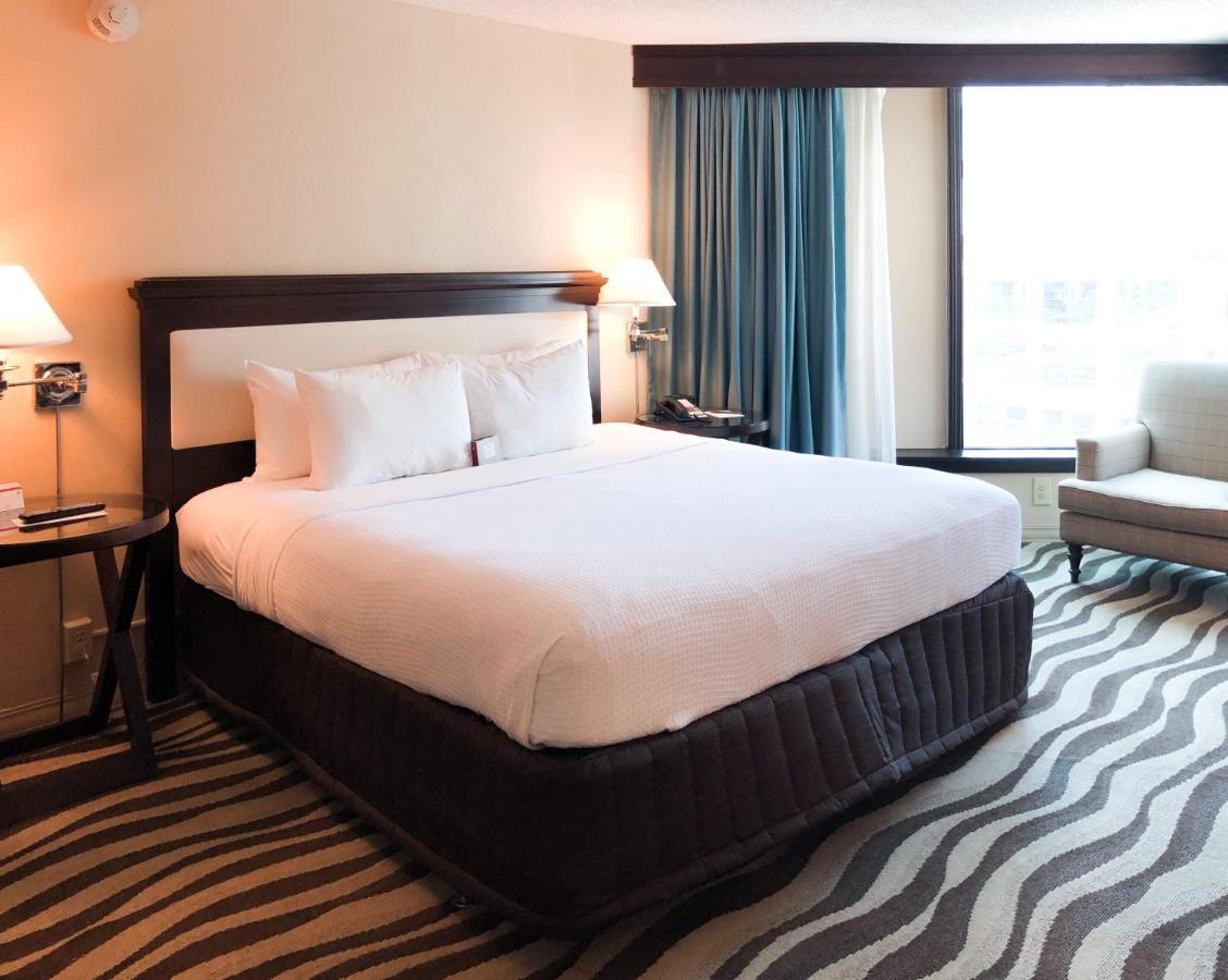 Pontchartrain Detroit, A Wyndham Detroit